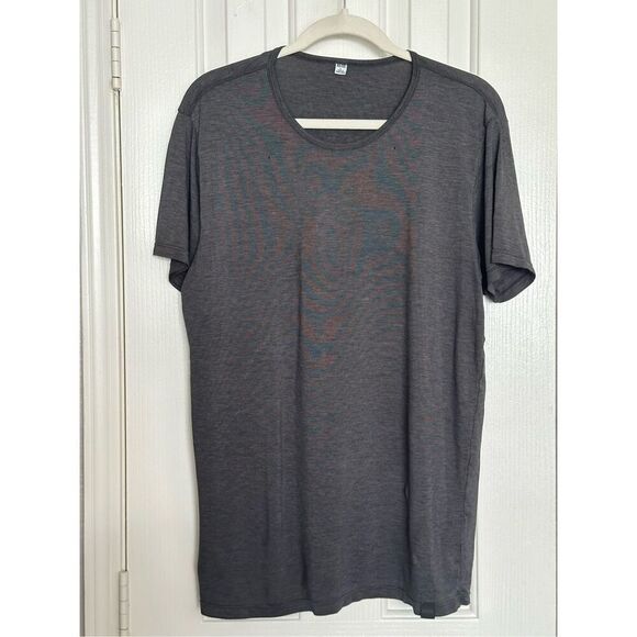 Uniqlo heattech men’s gray crewneck T-shirt size large - Picture 3 of 10